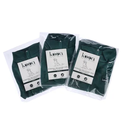 kooa Surgery Recovery Suit Dog Female, talla S, paquete con traje verde para perros. Descripción del producto visible en la etiqueta.