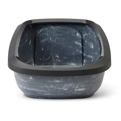 Bac à litière ouvert en plastique gris foncé avec rebord surélevé, sans accessoires ni décoration visibles.