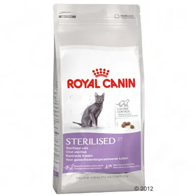 Sterilised 37 dry food with calorie control, high protein content and supports a healthy urinary system. Suitable for sterilised cats as shown on the packaging.