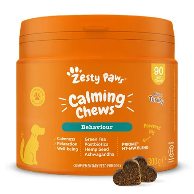 Zesty Paws Calming Chews Behaviour, 90 soft chews, rijk aan kalkoen. Bevat groene thee, postbiotica, hennepzaad, ashwagandha. 300 g. Voor honden. Hartvormige brokjes zichtbaar.