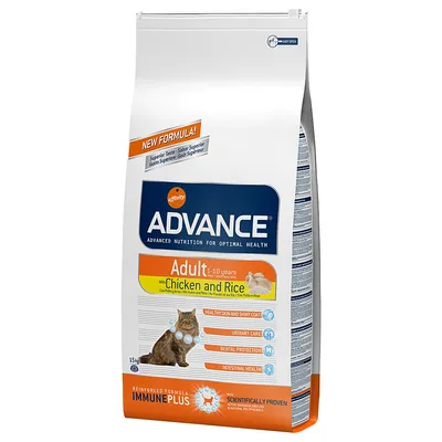 Advance Adult 1–10 years with Chicken and Rice, torrfoder för katt, 15 kg. Synlig text: Healthy skin and shiny coat, Urinary care, Dental protection, Intestinal health, ImmunPlus.