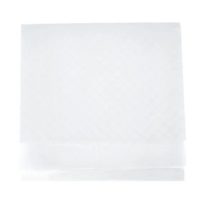 Tapis absorbant blanc à surface quadrillée, matériau non tissé visible, présenté plié.