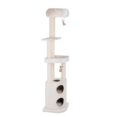 Arbre à chat beige avec plusieurs plateformes, deux niches rondes, poteaux en sisal et deux jouets suspendus. Structure verticale adaptée pour grimper et se reposer.