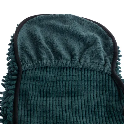 Dunkelgrüner Mikrofaser-Handschuh mit elastischem Bund und strukturierter Oberfläche für Reinigung oder Pflege.