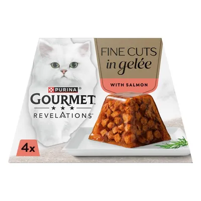Fine cuts in gelée with salmon, 4 pack. Product shown as meaty chunks in jelly on a plate.