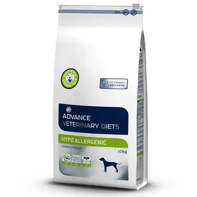Advance Veterinary Diets Hypoallergenic Canine Formula, 10 kg. Tekst: Just New Formula Superior Taste, Veterinary Exclusive. Silhuet af hund og piktogrammer på posen.