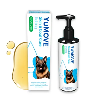 Flacon pompe et boîte YUMOVE Skin & Coat Care Itching for All Dogs, photo de chien, texte en anglais sur l’huile naturelle pour réduire les démangeaisons. Huile jaune visible à côté.