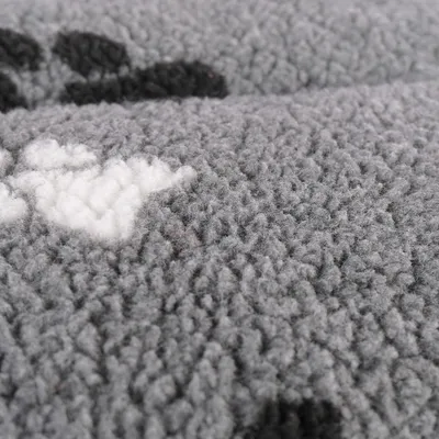 Vetbed® fllece párna szállítóboxokba, szürke, mancs mintával