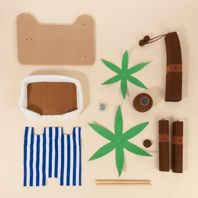 TIAKI krabpaal palmboom met gestreepte hangmat TIAKI krabpaal palmboom met gestreepte hangmat