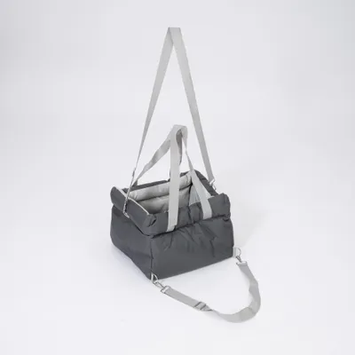 zooplus Basics Hundeautositz, grau - L 45 x B 41 x H 29 cm zooplus Basics Hundeautositz, grau - L 45 x B 41 x H 29 cm