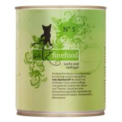 Puszka catz finefood N°5, widoczny tekst: Lachs und Geflügel. Zielone tło z sylwetką kota i ozdobnym wzorem. Marka: catz finefood.