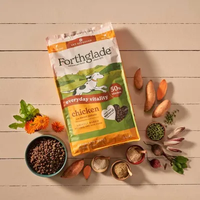 Forthglade Lightly Baked Natural Chicken with Sweet Potato