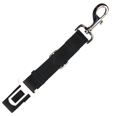 Sangle noire réglable avec mousqueton en métal et attache de ceinture de sécurité, matériau textile et métal visibles.