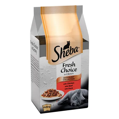 Sheba Fresh Choice in Gravy Succulent Collection kissan märkäruoka, with Chicken, with Beef, with Duck, 6x50g. Pakkauksessa kuva annoksesta ja harmaasta kissasta.