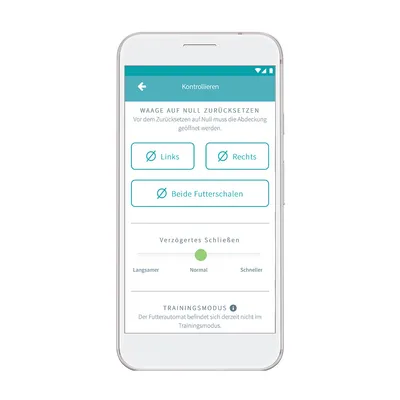 App-Bildschirm mit Optionen: Waage auf Null zurücksetzen, Auswahl zwischen Links, Rechts oder Beide Futterschalen. Verzögertes Schliessen einstellbar von Langsamer bis Schneller.