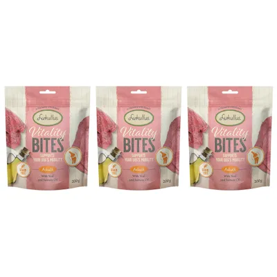 Lot de 3 sachets Lukullus Vitality Bites Adult, 200 g chacun, avec veau et huile de saumon, texte visible : supports your dog's mobility, grain free.