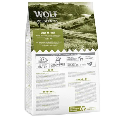 Sac Wolf of Wilderness Green Fields, 37 % viande fraîche, sans céréales, fabriqué en Allemagne, emballage recyclable. Texte en anglais sur la composition et les caractéristiques.