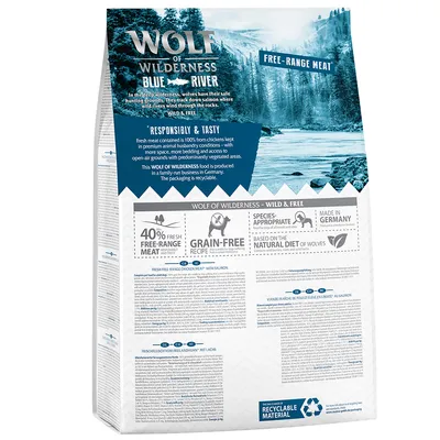 Wolf of Wilderness Blue River. 40 % čerstvé volně chované kuřecí maso, bezobilná receptura, vyrobeno v Německu, inspirováno přirozenou stravou vlků. Obal recyklovatelný.
