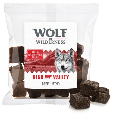 Wolf of Wilderness High Valley Beef – Rind, 100% grain-free recipe, naudanlihapaloja läpinäkyvässä pussissa. Pakkauksessa näkyy tuotenimi ja naudanlihapalat.
