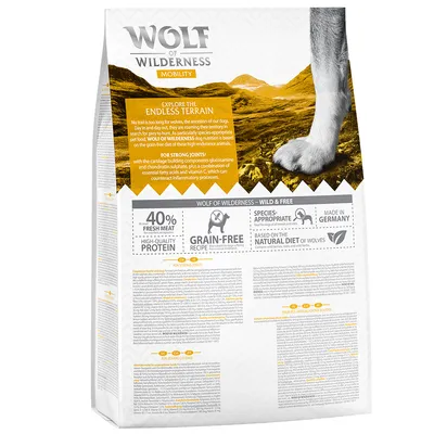 Wolf of Wilderness Mobility храна за кучета. 40% прясно месо, беззърнена рецепта, произведена в Германия, базирана на естественото хранене на вълци.