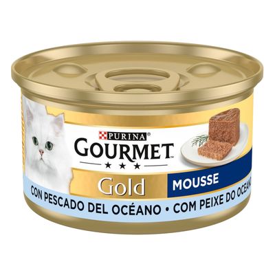 Purina Gourmet Gold Raffiniertes Ragout с говеждо и пиле, консервирана храна за котки в златна консерва.
