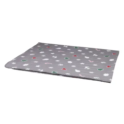 Coperta in tessuto grigio con motivi natalizi bianchi, rossi e verdi visibili: cuori, alberi, stelle, fiocchi di neve, bastoncini di zucchero, pacchi regalo.