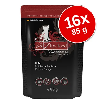 Pachet 16x85 g catz finefood Huhn, hrană umedă pentru pisici, plic negru cu text: Made in Germany, fără cereale, fără zahăr adăugat, fără testare pe animale, conținut 98 % carne și supă. Pachet 16x85 g catz finefood Huhn, hrană umedă pentru pisici, plic negru cu text: Made in Germany, fără cereale, fără zahăr adăugat, fără testare pe animale, conținut 98 % carne și supă.