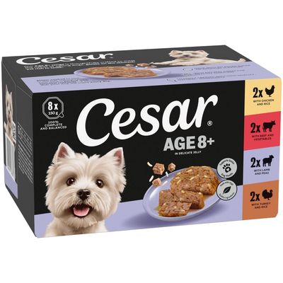 Cesar Senior 10+ v jemném želé, 8x150g. Druhy: kuře a rýže, hovězí a zelenina, jehněčí a hrášek, krůta a rýže. 100% vyvážené, recyklovatelné balení, přírodní ingredience.