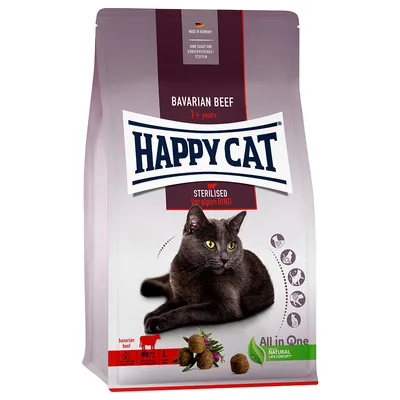 Sac de croquettes Happy Cat Bavarian Beef 1+ years, Sterilised Voralpenrind, image d’un chat noir, pictogrammes animaux, mention All in One Natural Life Concept, texte en anglais et allemand.