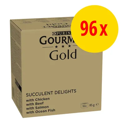Boîte Purina Gourmet Gold Succulent Delights, 96 x 85 g, avec poulet, bœuf, saumon et poisson de l’océan. Texte visible en anglais sur l’emballage.