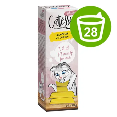 Catessy Mousse mit Huhn, 14 x 90 g. Illustration einer Katze mit gelben Schalen und Text: '1, 2, 3... 14 meals for me!'. Grünes Symbol mit Zahl 28.