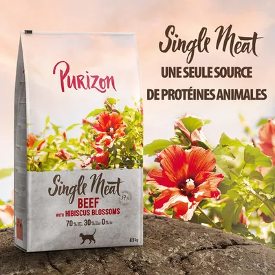 Purizon Single Meat Beef with Hibiscus Blossoms, 6,5 kg. Une seule source de protéines animales. 70 % viande, 30 % fruits/légumes, 0 % céréales. Chat illustré sur l’emballage.