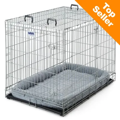 Cage en métal avec poignée, marque SAVIC visible, coussin gris à l’intérieur. Bande orange en haut à droite avec texte anglais : Top Seller.