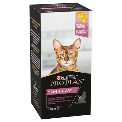 Cutie Purina Pro Plan Skin & Coat+ pentru pisici, 250 ml. Text vizibil: With Omega 3 & 6 and Vitamin E. Imagine cu o pisică pe ambalaj.