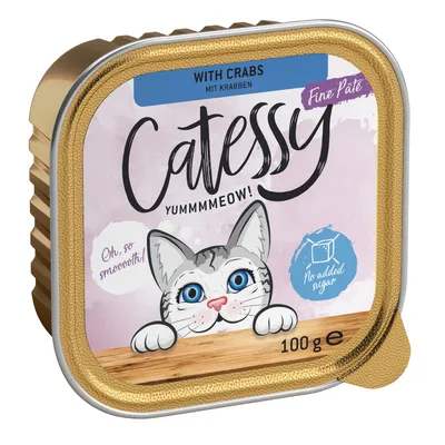 Catessy Fine Paté s krabem, 100g. Bez přidaného cukru. Ilustrace kočky na modrém pozadí s textem 'Oh, so smooth!'.