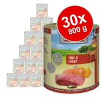 MAC's Rind & Kürbis koiran märkäruoka, 30 x 800 g. Etiketissä: 70 % Fleischanteil, Getreidefrei, Made in Germany. Kuvassa naudanlihaa ja kurpitsa.