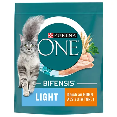 Purina ONE Bifensis Light cat food, rich in chicken as ingredient no. 1, with wheat and parsley. Packaging shows a grey cat and ingredients.