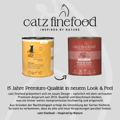 catz finefood Rind & Kalb im neuen und alten Verpackungsdesign. Hinweis: 15 Jahre Premium-Qualität, neues Design, gleiche hochwertige Rezeptur, nachhaltige Umstellung.