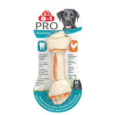 8in1 PRO Dental Bone, veľkosť M pre psy od 10 do 25 kg. Pomáha znižovať zubný povlak a tvorbu zubného kameňa. Lahodné kuracie prsia vo vnútri. Podporuje svieži dych.