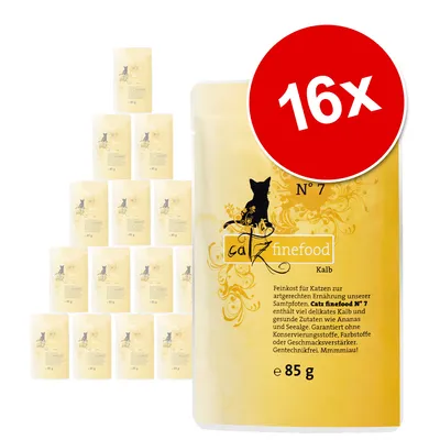 Multipack of 16 pouches, each 85g, labelled catz finefood No. 7 Kalb. Product description in German visible on packaging. Multipack of 16 pouches, each 85g, labelled catz finefood No. 7 Kalb. Product description in German visible on packaging.