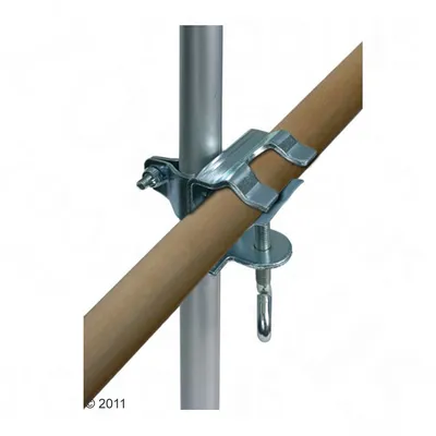 Metallhalterung zur Befestigung eines Holzstabs an einem Metallrohr, geeignet für Käfigzubehör oder Vogelstangen.