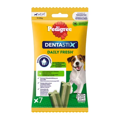Pedigree Dentastix Daily Fresh kutyáknak 5-10 kg, természetes összetevőkkel, csökkenti a fogkőképződést, friss leheletet biztosít, 7 darabos csomag.