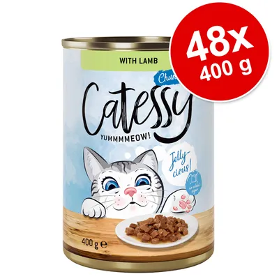 Konzerva Catessy with lamb 400 g, balení 48×400 g, ilustrace kočky a talíř s kousky masa, text Jelly-cious! a YUMMMMEOW! na obalu.