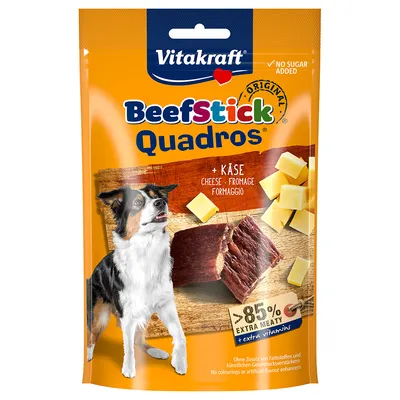 Vitakraft BeefStick Quadros s sirom. Brez dodanega sladkorja, 85 % dodatnega mesa, dodatni vitamini. Brez barvil ali umetnih ojačevalcev okusa.