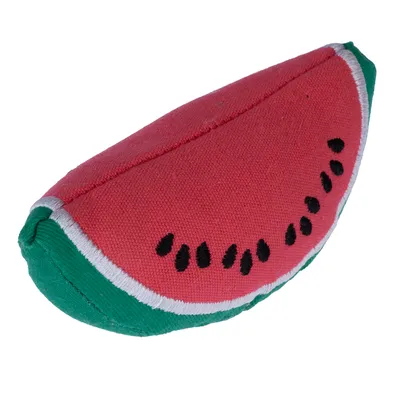 Spielzeug in Form einer roten Wassermelonen-Scheibe mit grüner und weisser Umrandung, schwarze Samenmuster auf der Oberfläche.