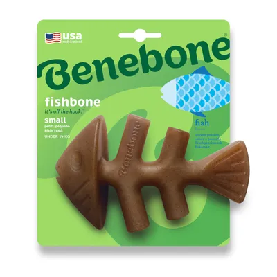 Benebone fishbone small, saveur poisson, pour chiens de moins de 14 kg. Texte visible : made & sourced USA, it's off the hook!, petit, fish flavour.