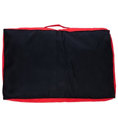 Черна транспортна чанта с червени ръбове и дръжка, подходяща за безопасен транспорт на продукти за домашни любимци.
