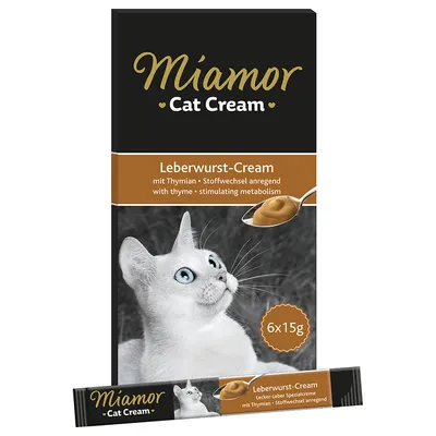 Miamor Cat Cream Leberwurst-Cream cu cimbru, stimulează metabolismul, 6x15g. Text vizibil: with thyme, stimulating metabolism. Imagine cu o pisică și un baton individual. Miamor Cat Cream Leberwurst-Cream cu cimbru, stimulează metabolismul, 6x15g. Text vizibil: with thyme, stimulating metabolism. Imagine cu o pisică și un baton individual.