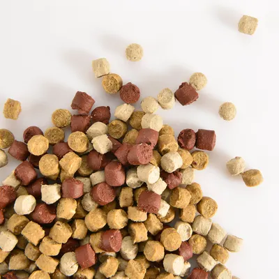 Larsson Farm Knuties - 1 paquet Knöl-Mix (4 variétés, 150 g)