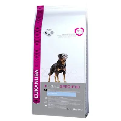 Vreća pseće hrane Eukanuba Breed Specific za Rottweilera, vidljiv tekst: 'REDUCES TARTAR BUILD-UP', težina 12 kg, slika psa Rottweilera na pakiranju.